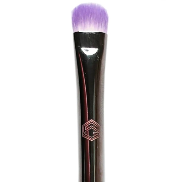 💜🆕💜 GAME BEAUTY Eyes on Me 4 Essential Eyeshadow Brush Set - Picture 7 of 8